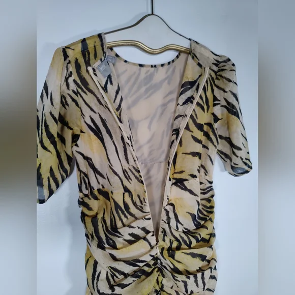 Asos Ruched Tiger Print Dress Size 8 - Picture 4 of 6